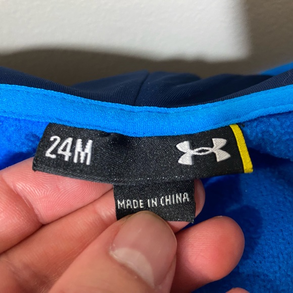 Under Armour Zip-up Graphic Hoodie - Picture 4 of 7